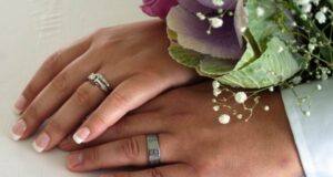 obruchalnoe kolco iz belogo zolota sekrety vybora 7fe0697