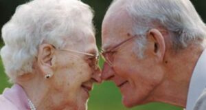 samotnist vplivaye na dovgolittja silnishe za kurinnja likari 8cfe926