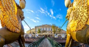 turbiznes sankt peterburga priglashaet v gosti turistov iz belarusi ab53430