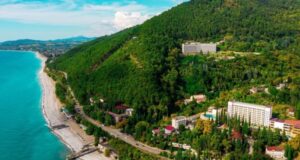 v abhazii otmenen kurortnyj sbor 6661019