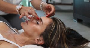 samye boleznennye i bespoleznye kosmetologicheskie procedury 9fd32bc