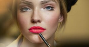 trendovyj cvet pomady 2016 ed59451