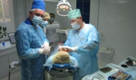 Операция удаления ретенированного зуба